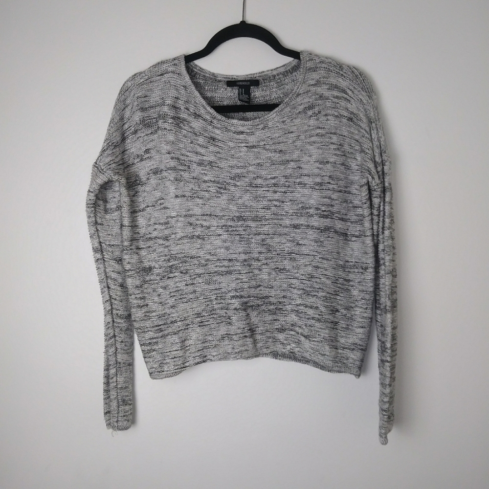 Knit long sleeve sweater